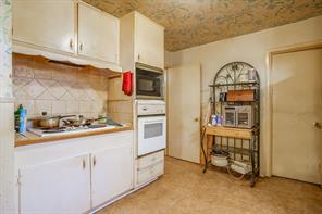 7205 Robinhood Lane - Photo 15