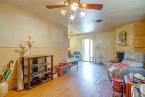 7205 Robinhood Lane - Photo 9