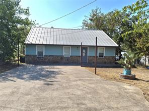 606 E Clifton Street - Photo 1