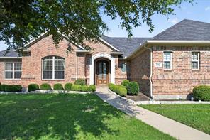 732 Forest Creek - Photo 1