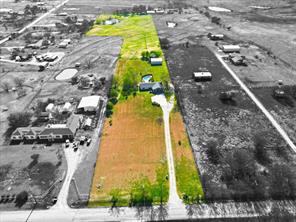 3873 Lois Road E - Photo 1