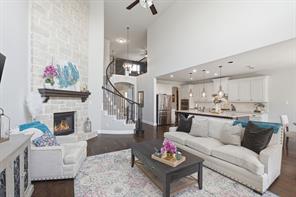 320 Dianna Drive - Photo 3