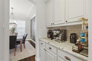 320 Dianna Drive - Photo 9