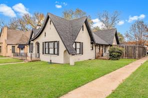 3257 Greene Avenue - Photo 2