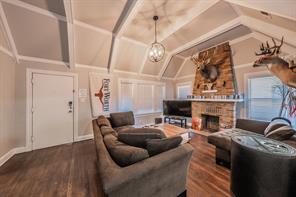 3257 Greene Avenue - Photo 3