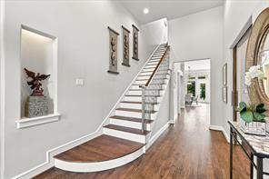 520 Queensbury Turn - Photo 5