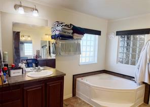 12175 Private Road 6054 - Photo 17