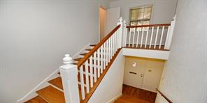 4558 Roland Avenue - Photo 3