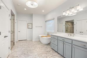 2560 Shady Oaks Circle - Photo 23