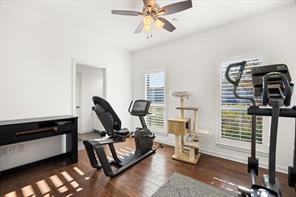 2560 Shady Oaks Circle - Photo 31