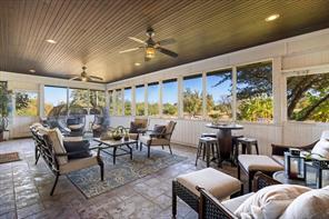 2560 Shady Oaks Circle - Photo 36