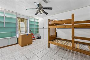 2450 S Burleson Boulevard - Photo 22