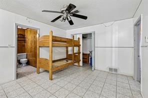 2450 S Burleson Boulevard - Photo 23