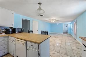 2450 S Burleson Boulevard - Photo 7