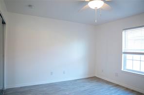 300 S Cottonbelt Avenue - Photo 6
