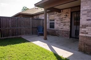 300 S Cottonbelt Avenue - Photo 9