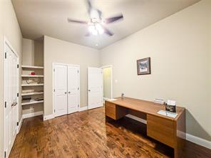 402 N Trinity Street - Photo 9