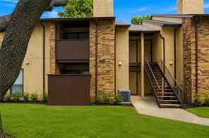 1307 Willoughby Lane - Photo 1