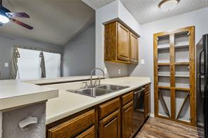 1307 Willoughby Lane - Photo 10