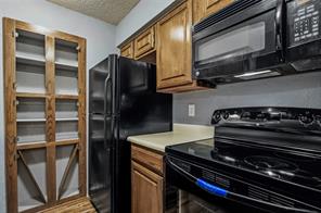1307 Willoughby Lane - Photo 11