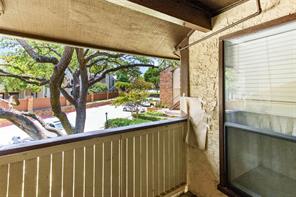 1307 Willoughby Lane - Photo 15
