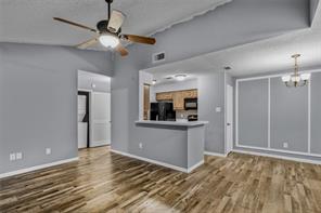 1307 Willoughby Lane - Photo 4