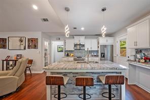 153 Bridlepath Drive - Photo 4
