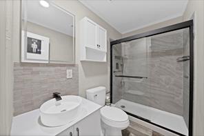 5061 Lyndon Drive - Photo 11