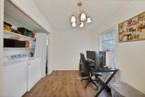5061 Lyndon Drive - Photo 16