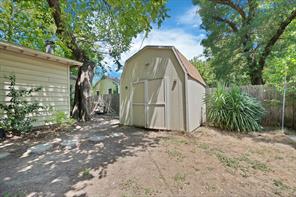5061 Lyndon Drive - Photo 27