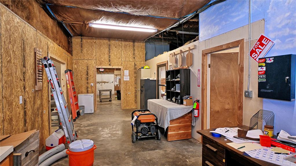 206 N Matthews Street - Photo 23