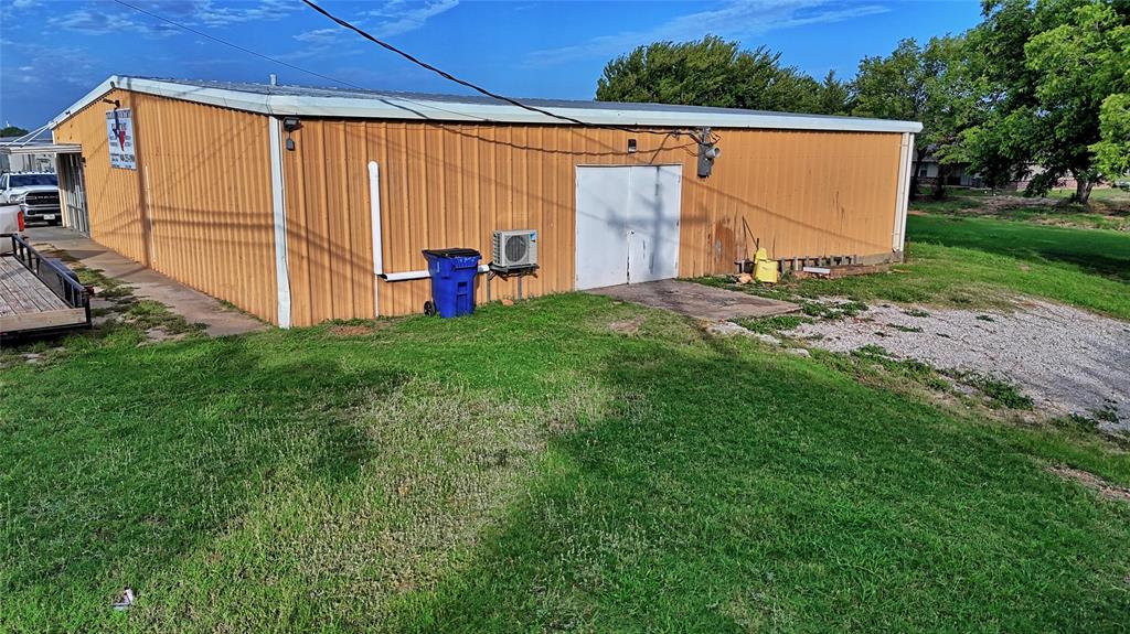 206 N Matthews Street - Photo 6