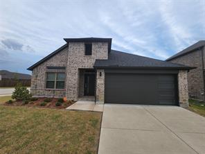 621 Maple Leaf Way - Photo 1