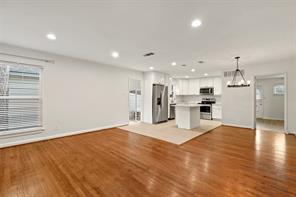 8732 Glencrest Lane - Photo 1