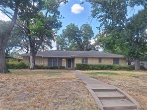 906 Sharpshire Street - Photo 1