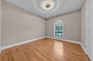 6617 Andora Avenue - Photo 12
