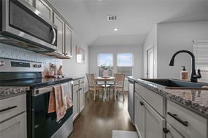 1322 Community Way - Photo 6