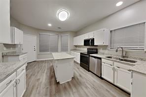 7202 Gillon Drive - Photo 3
