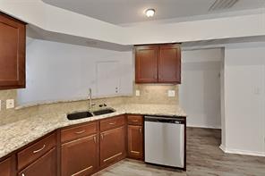 10761 Castle Drive - Photo 4
