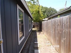 10327 WHITINGHAM Drive - Photo 15