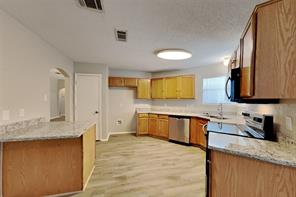 625 Creekview Drive - Photo 7