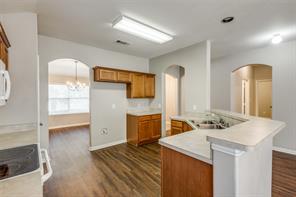 612 Cove Court - Photo 6