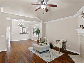 325 Lake Travis Drive - Photo 15