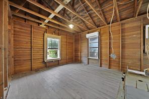 515 Woodrow Avenue - Photo 11