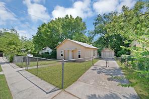 515 Woodrow Avenue - Photo 2