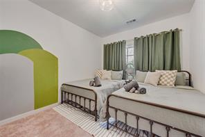305 Jefferson Street - Photo 32