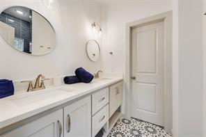 305 Jefferson Street - Photo 37