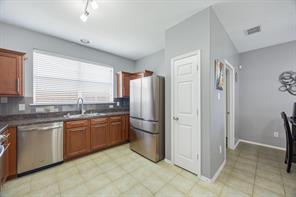 200 Shadybrook Drive - Photo 13