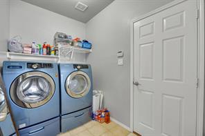 200 Shadybrook Drive - Photo 18