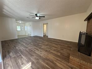208 Prairie Wind Boulevard - Photo 3